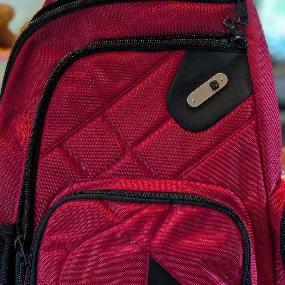 Quilted Red Men’s Backpack with Black Trim